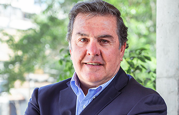 Alejandro Hughes G.